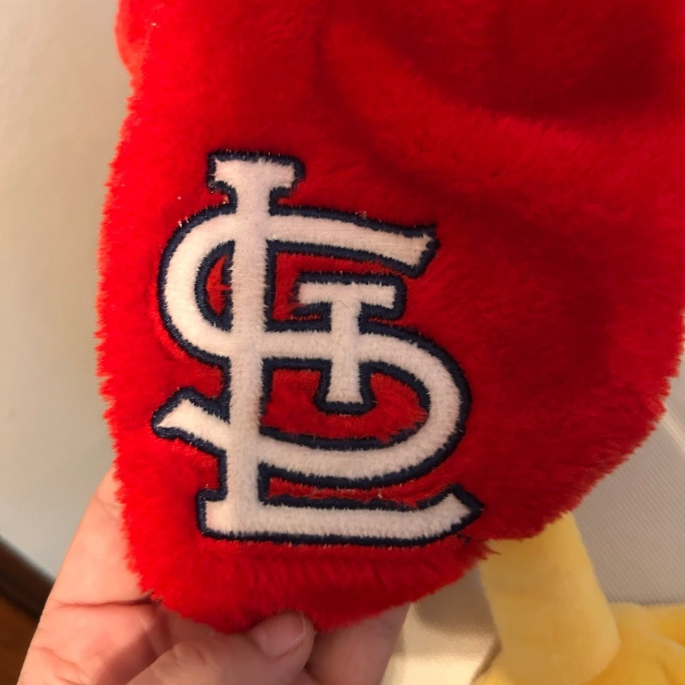 St. Louis Cardinals Plush Fred Red Bird Hat Embroidered Baseball MLB Mascot - Picture 6 of 8